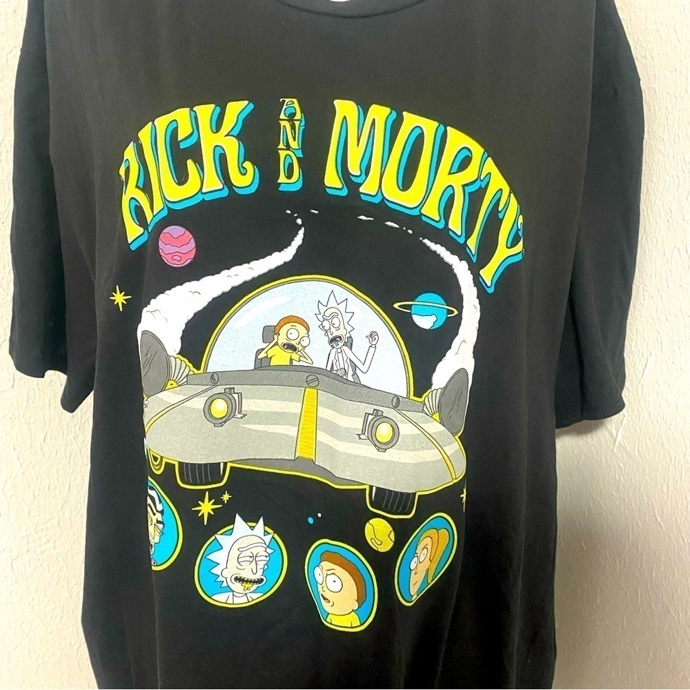 Rick and Morty Cartoon Network Black T-Shirt XXL 100% Cotton Retro Galaxy NWT - Picture 2 of 4